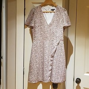 j crew ditsy floral dress